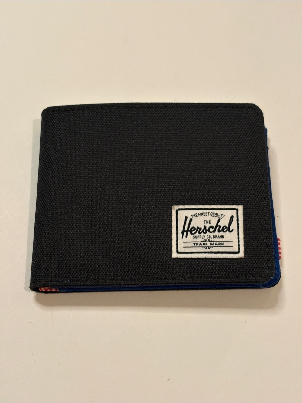 Herschel Supply Co Roy Coin Bifold Wallet Black Blue Striped Snap Pocket.